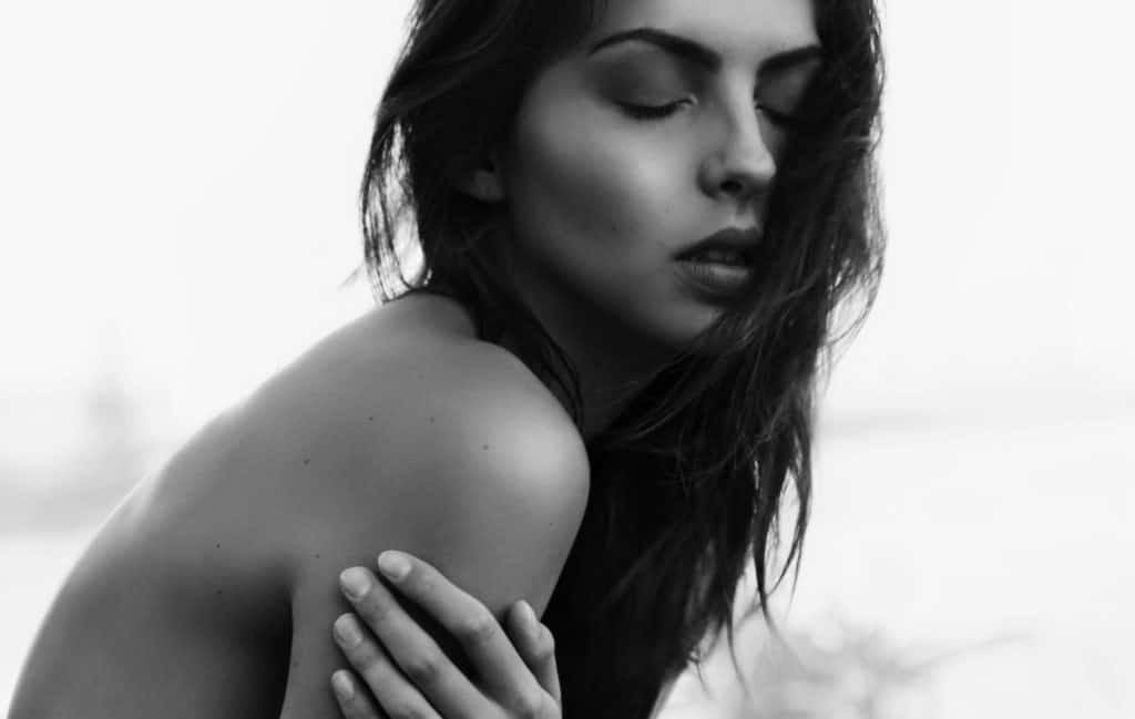 hairy women hormones hair drop out Hairy women hormones hair drop out